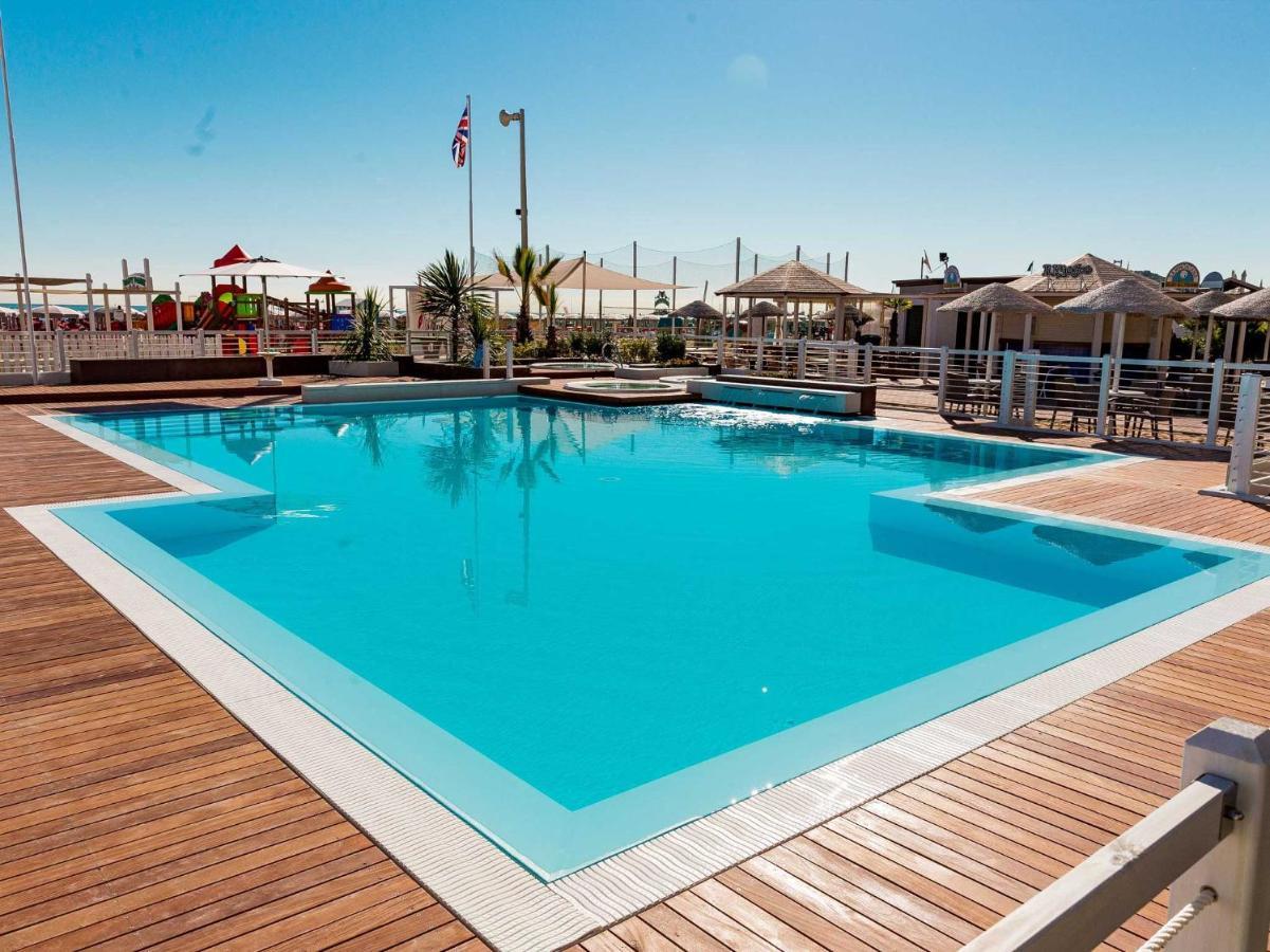 Hotel Ninfea Cattolica Luaran gambar